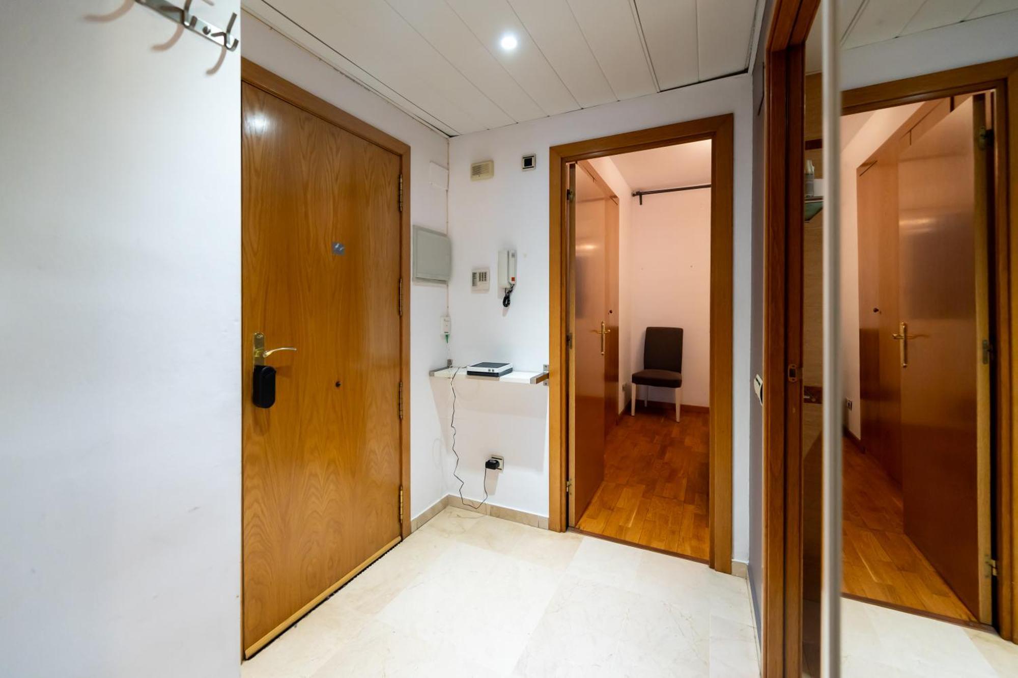 Comfy Downtown + Private Terrace Apartment Barcelona Exterior photo